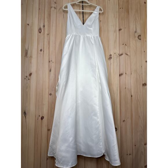NWT Lulus Blissfully Beloved Ivory Backless A-Line Bow Maxi Dress Bridal Size M - Picture 2 of 10